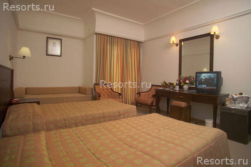 Cesars Resort Hotel 43